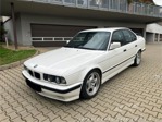BMW M5 E34