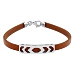 Kožený náramek Cling v hnědé barvě se stříbrnými doplňky