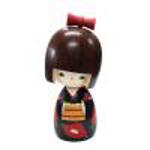 Japonská panenka Kokeshi Hanatsubaki - Květ kamélie, 13,5 cm