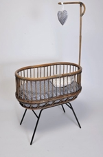 Ratanová dětská postýlka | RYCHLÉ DODÁNÍ