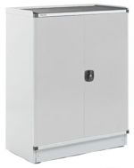 Skladovací skříňka 2dveřová, Ocel uzamykatelná stojací, 800 x 425 x 1000mm Treston